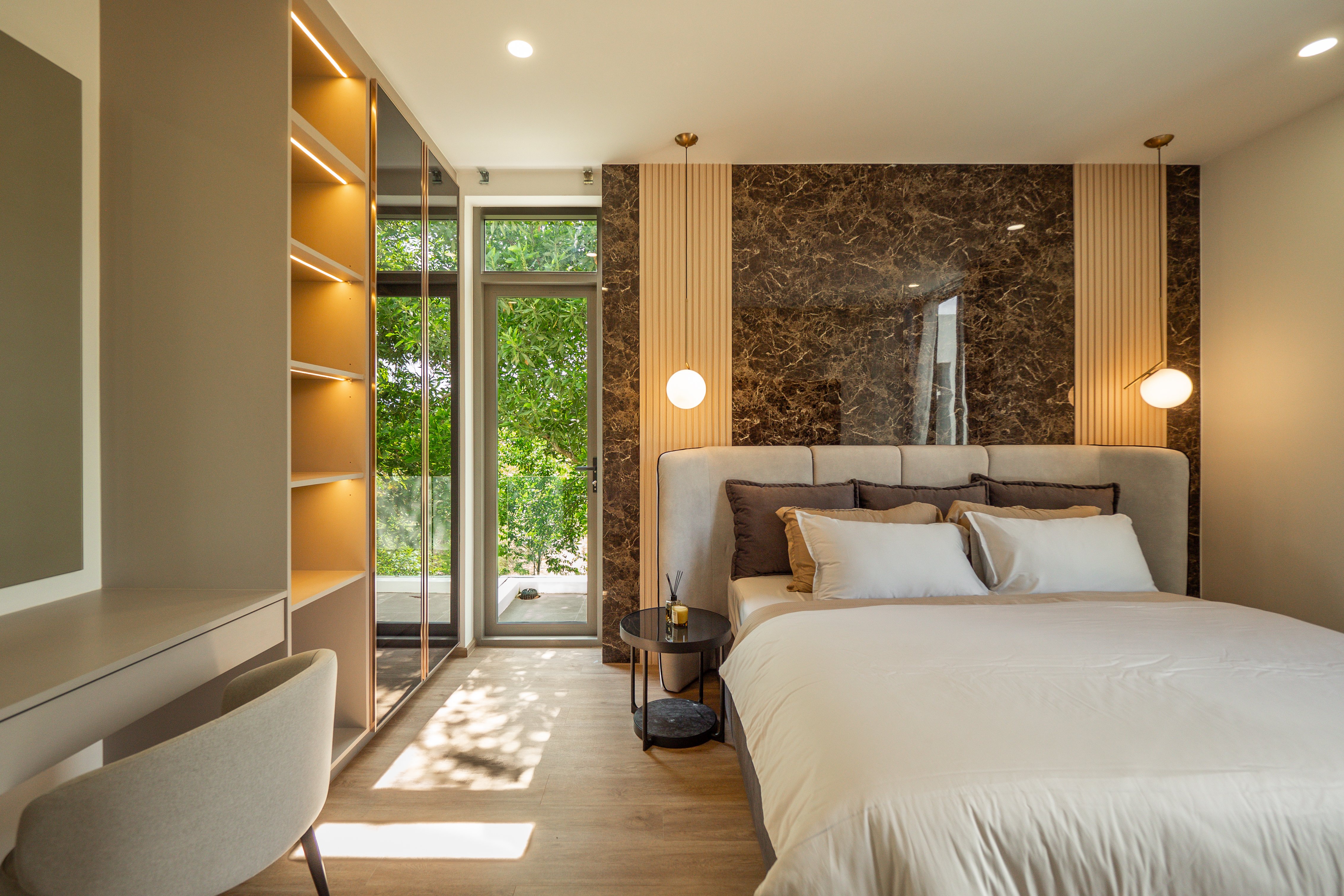 D’Chateau 42